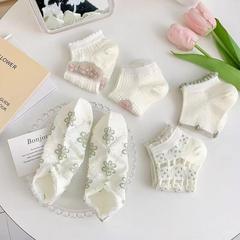 Socks for women in spring and summer Korean style thin socks summer sweat-absorbent breathable invisible socks Japanese sweet floral women's socks