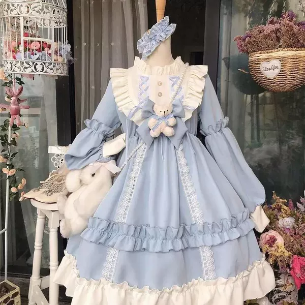 Blue skirt, Lolita style