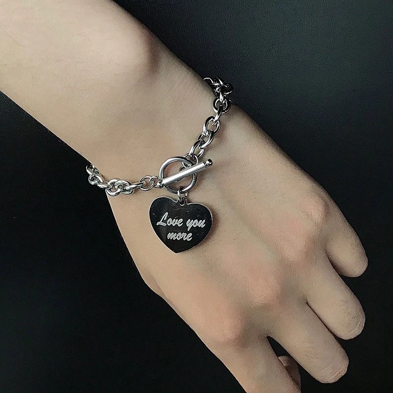 Браслет брендовый, нержавеющая сталь, цепь в стиле хип-хоп с кулоном в форме сердца, японский и корейский уличный стиль, белый