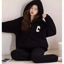 ���N�ﶬ���˯�����b�Ҿӷ�Ůɺ���q�ӽq��ů�ɼ��������ɐ��L