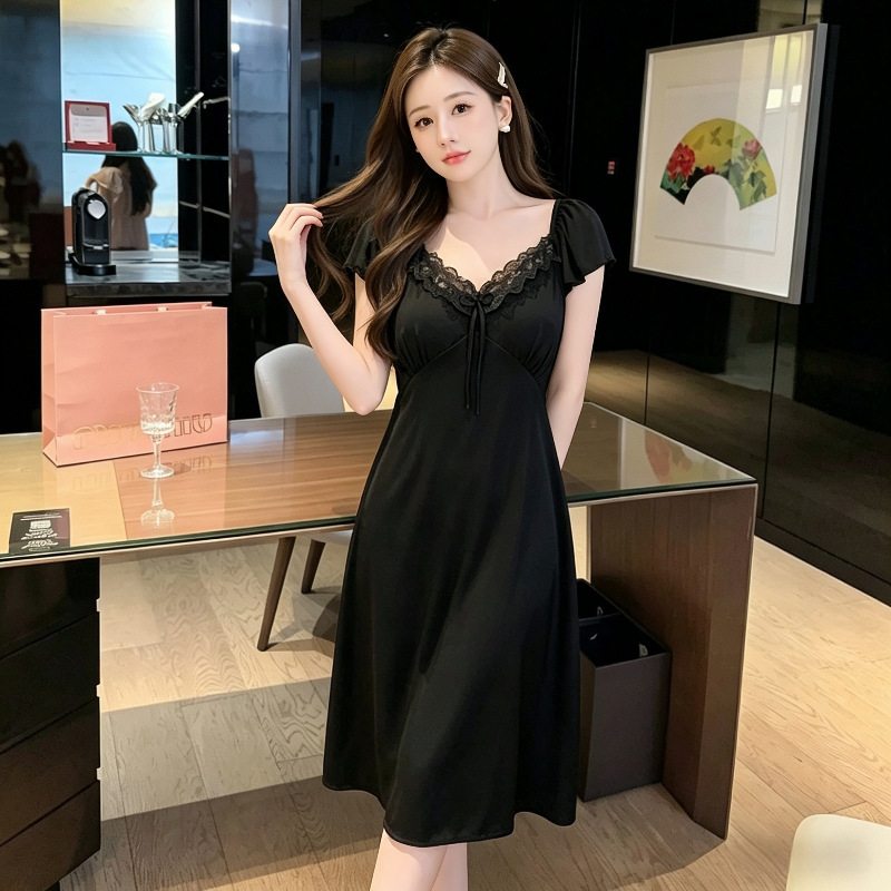 High-end ice silk fabric nightgown with small flutter sleeves, built-in cooling effect, removable chest pads, gentle and slimming home sleepwear High-end ice silk fabric nightgown with small flutter sleeves, built-in cooling effect, removable chest pads, gentle and slimming home sleepwear