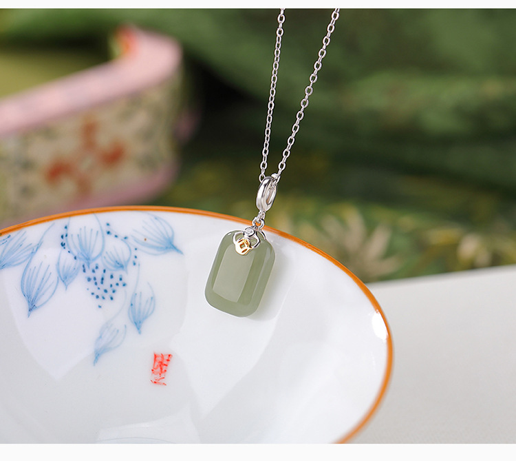 Mặt dây chuyền bạc S925 hình vuông đồng xu mạ vàng đơn giản — Kiểu bạc (không có dây chuyền) chi tiết 5