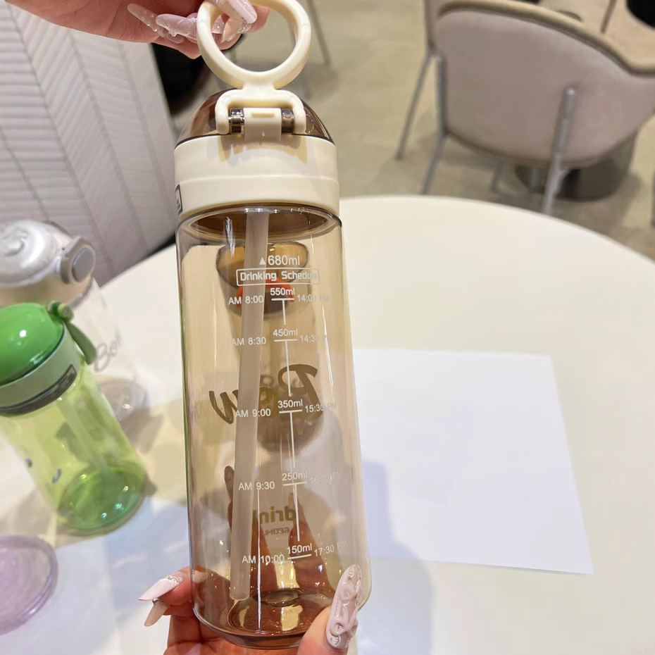 Taza de agua deportiva de alta capacidad taza de acondicionamiento físico al aire libre para hombres y mujeres taza de alumno hervidor de agua resistente a altas temperaturas de verano paja portátil