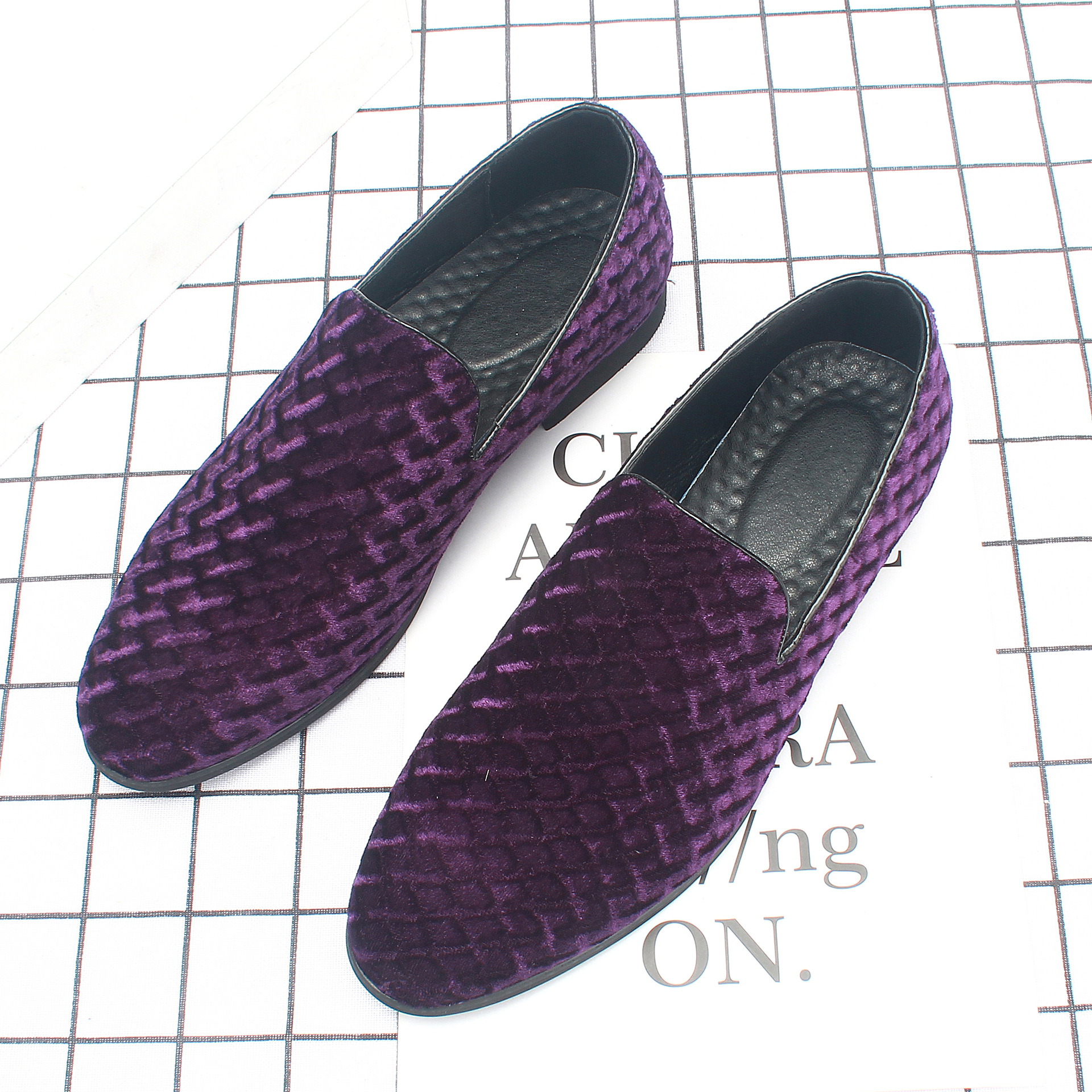 2022¿ɫͷͰһŵӢ״뵥Ь67