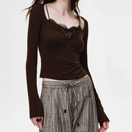 连衣裙;时尚休闲套装;休闲裤