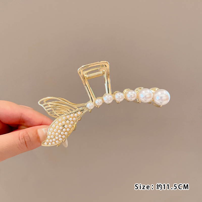 Celebridad de Internet 2024 Nueva Perla grande horquilla clip de pelo hembra Cabeza trasera horquilla tocado clip avanzado clip de tiburón