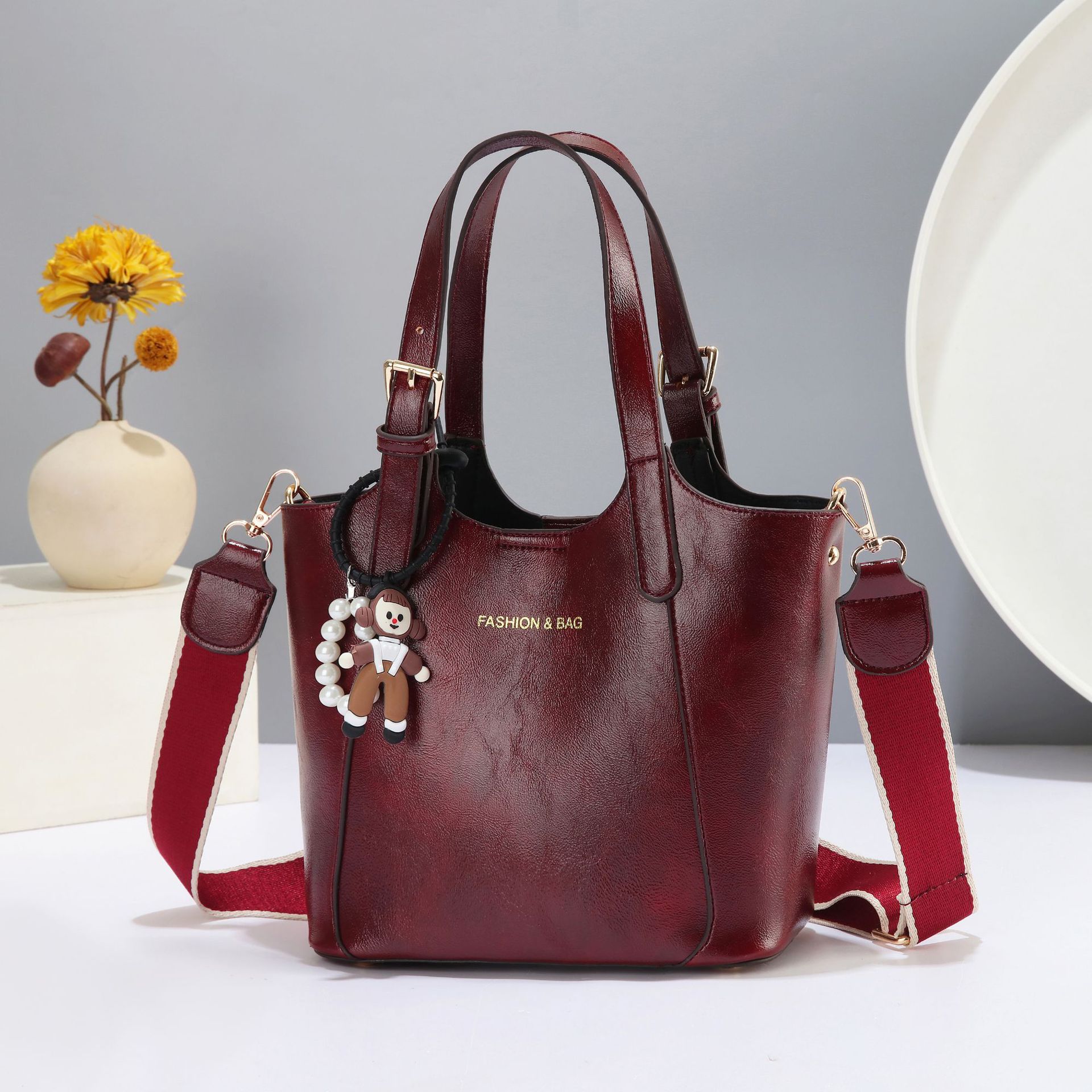 2025 señoras temperamento todo fósforo nuevo bolso de mensajero bolso de estilo coreano bolso de hombro exquisito bolso de mujer mujer de moda
