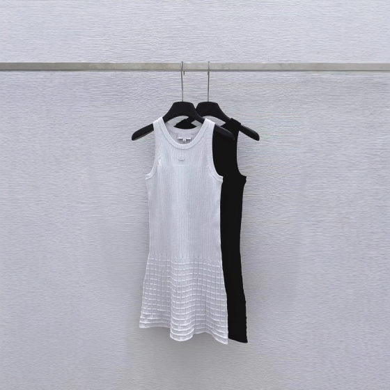 Nanyou Gaoding CH Home 25 Spring and Summer New Thin French Korean Knitted Sweater dress Women's Vest Long Skirt