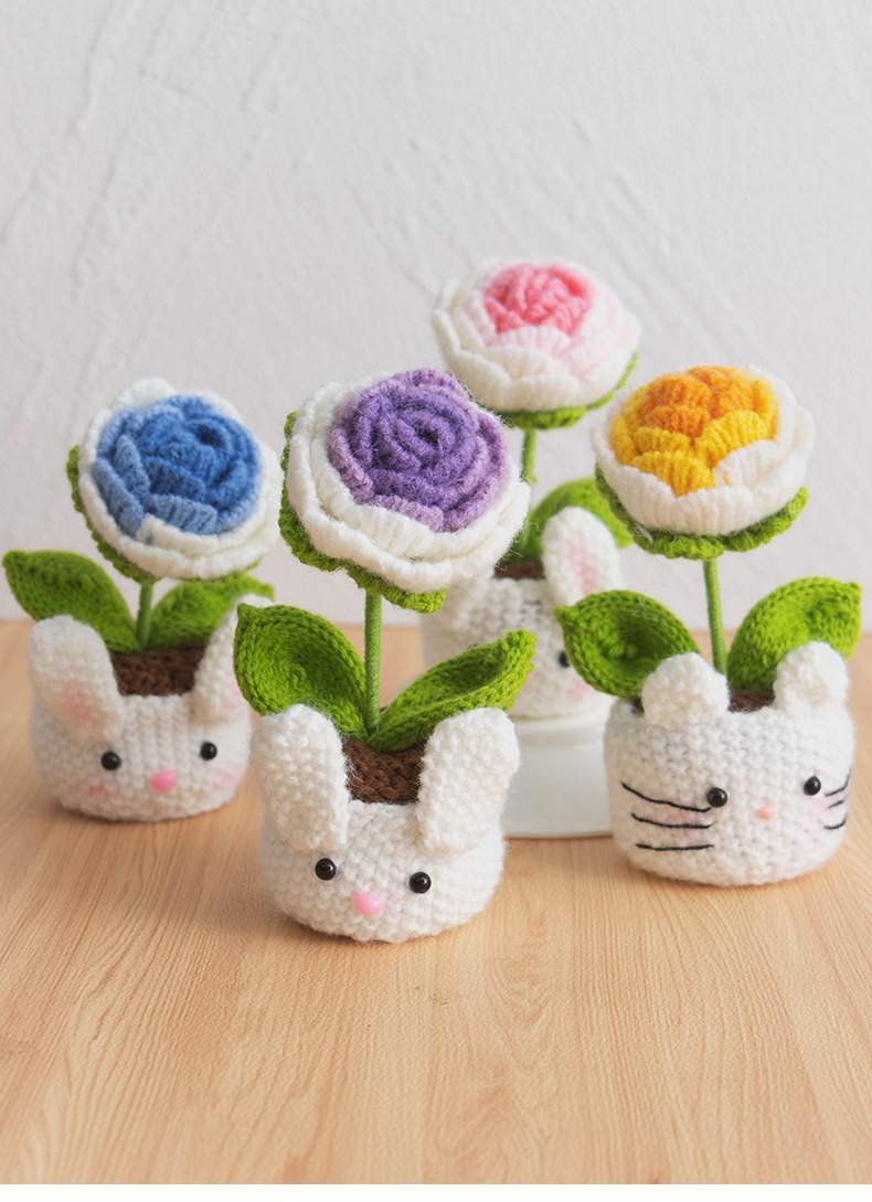 Wholesale of cross-border new handmade small potted flower crocheted artificial flower decorative ornaments, finished knitted potted plants pic 11