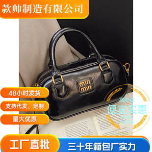 ��¿����ᱣ�g��������¿�߼���С�������r�Іμ�б���Ů��