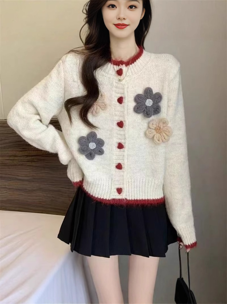 2025 otoño y invierno nuevo estilo coreano tridimensional gancho flor de punto Cardigan amor botón suéter retro chaqueta de chaqueta de comercio exterior mujeres image 4