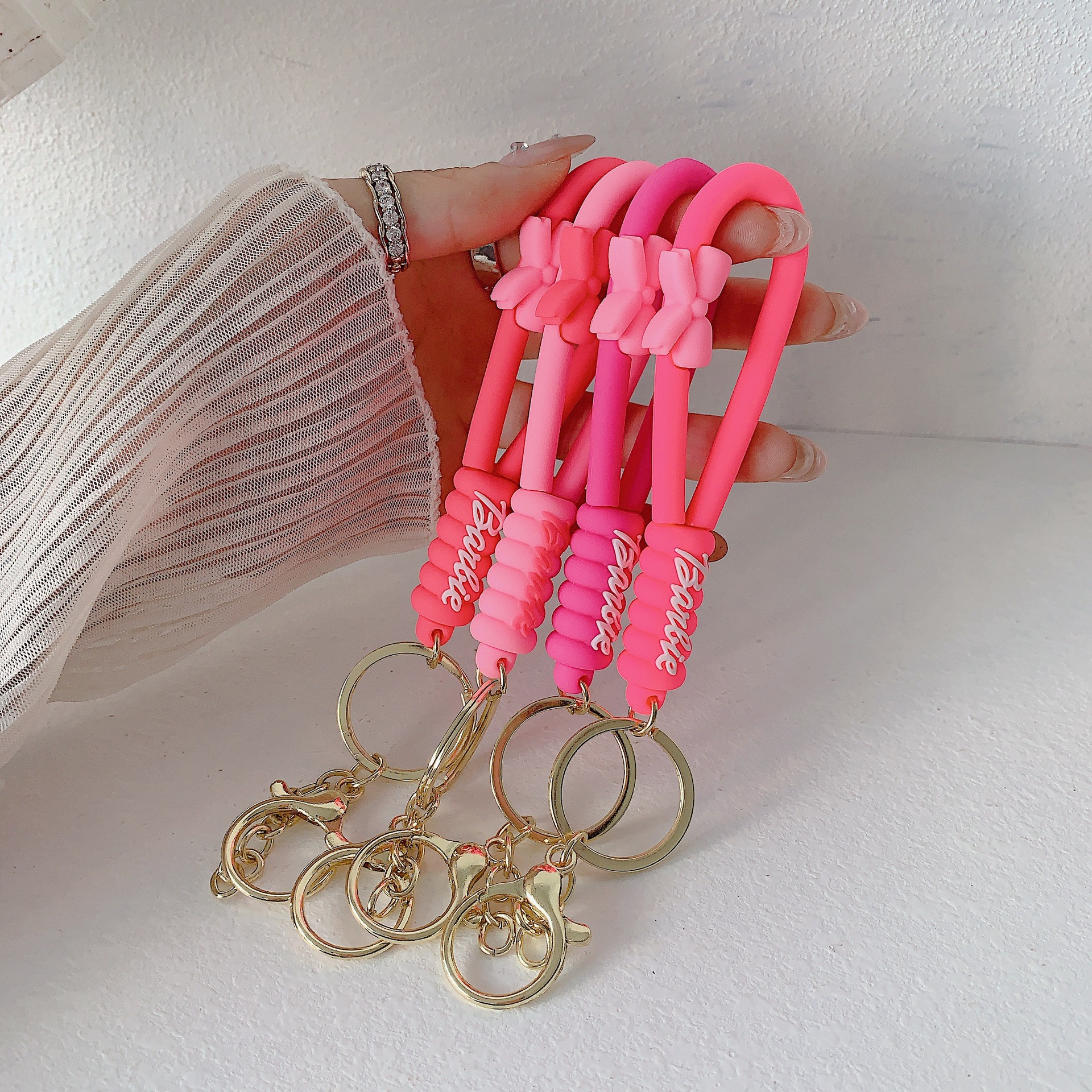 4158F6D1-F3EB-4757-B0DC-24D382