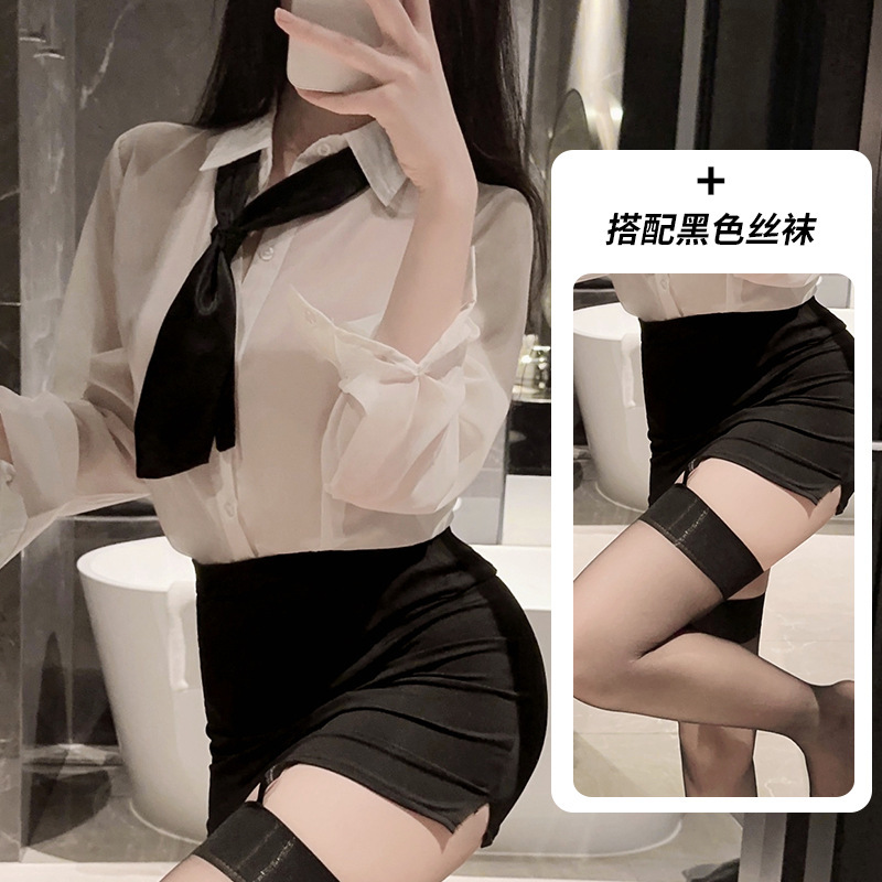 정장 + 검정 가터 스타킹