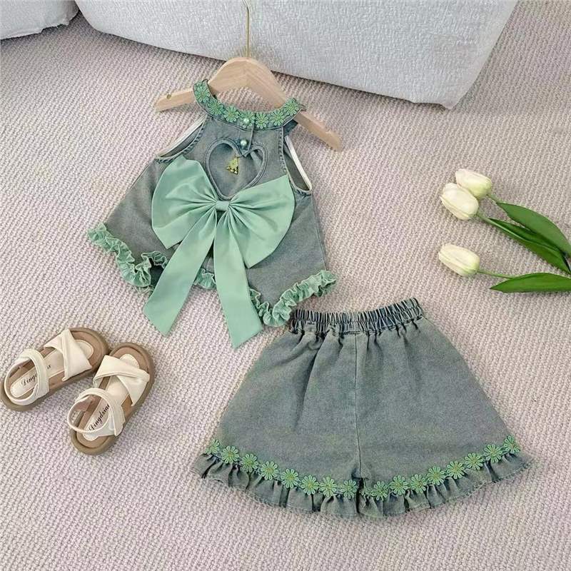2025 夏の女の子のスタイリッシュなデニムステッチ刺繍ショーツセットツーピースセット女の赤ちゃんソフトデニムノースリーブ|undefined