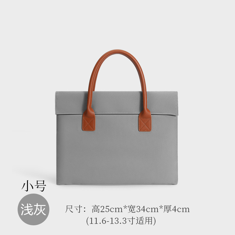 밝은 회색 트럼펫