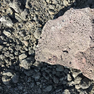 除磷滤料养殖废水除磷火山岩滤料人工湿地景观水质净化火山岩填料