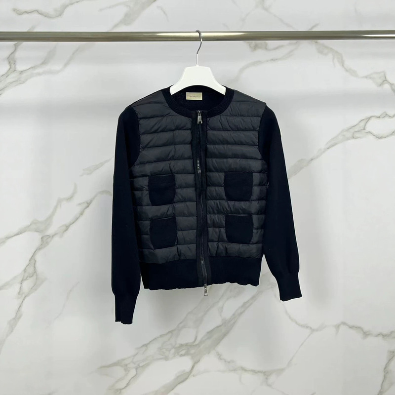 Qi Biao High Version M Mengjia 26s Autumn/Winter Knitted Patchwork Lightweight Round Neck Casual Down Jacket Women's Outerwear Qi Biao High Version M Mengjia 26s Autumn/Winter Knitted Patchwork Lightweight Round Neck Casual Down Jacket Women's Outerwear