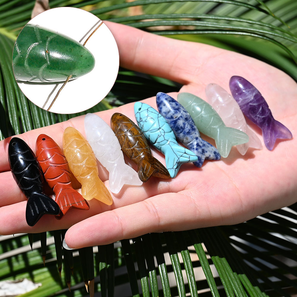 天然水晶半宝石雕刻动物小鱼儿吊坠虎眼紫晶粉晶东陵玉石锦鲤挂件