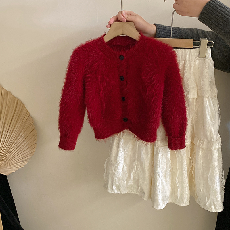 2024女童仿水貂绒红色毛衣开衫秋冬新款蕾丝丝绒加绒半身裙套装潮