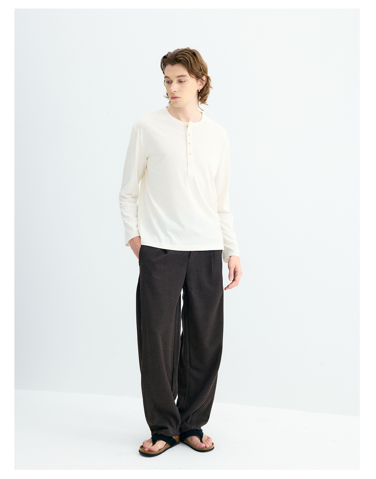 UNF 250g Henry Neck Long-Sleeve Tee