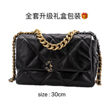 �¿����С���L��̖19bag��������ƤŮ���μ�б��朗l���羳���Q