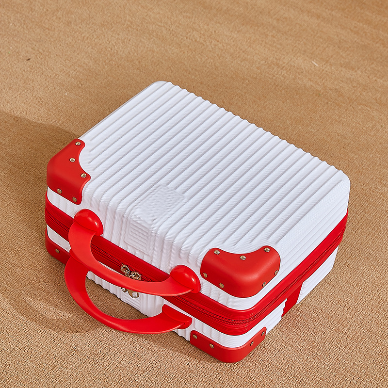 흰색과 빨간색 M06