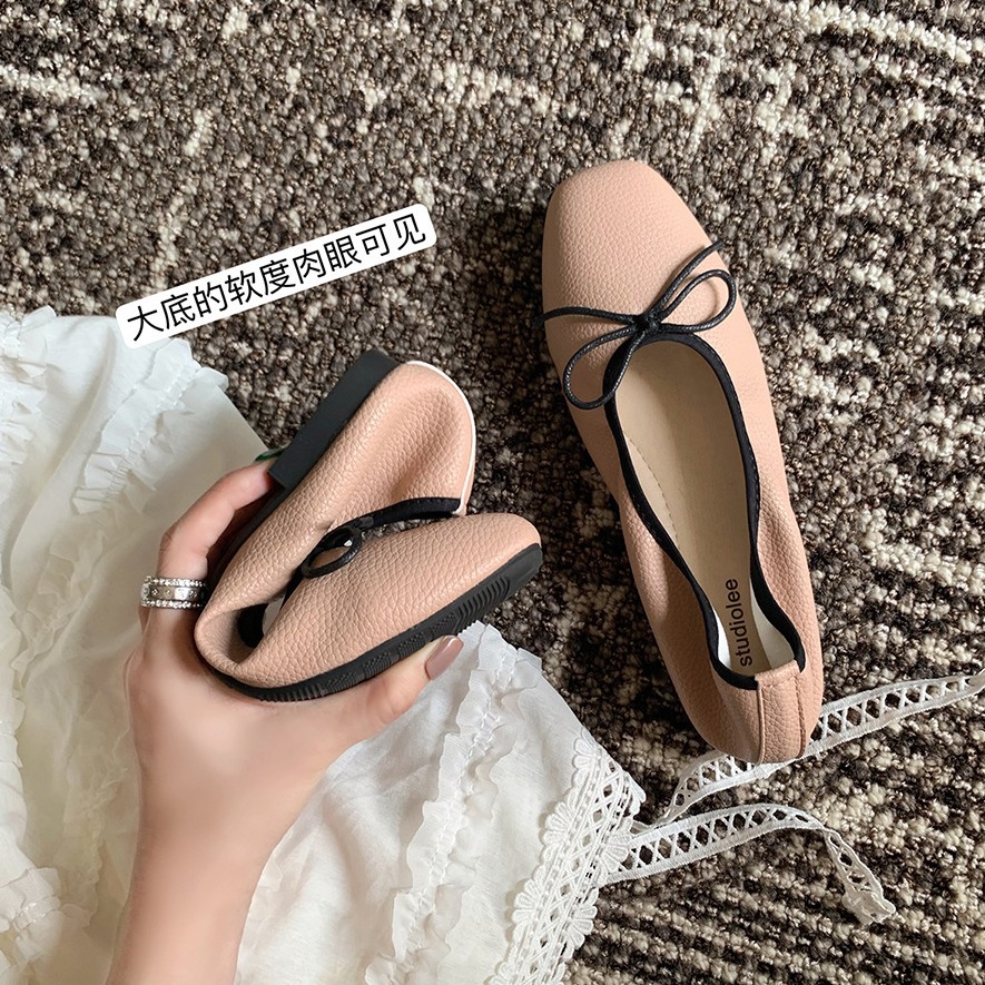 Versión de piel de oveja de alto nivel ~ Grape Madre con arco suave cuadrado boca poco profunda zapatos de ballet suave de sola mujer