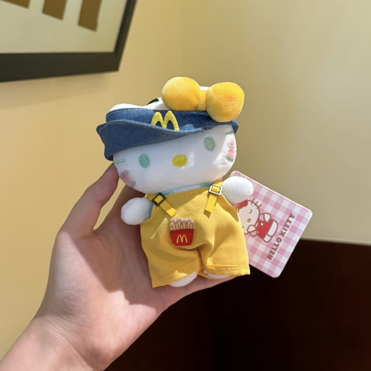 Genuino clásico KT Hello Kitty mochila bolso colgante dibujos animados lindo hellokitty llavero muñeca de felpa mujer