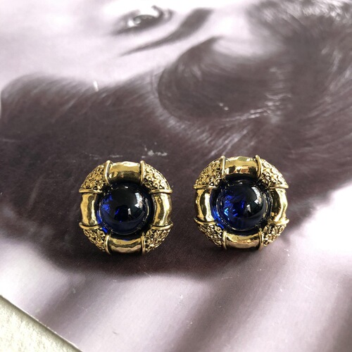 Electroplated real gold carved pattern earrings retro palace women's Hong Kong style 925 silver needle earrings colorful gemstone earrings