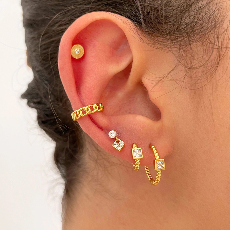 Fashion Square Copper Hoop Earrings Gold Plated Zircon Copper Earrings display picture 3