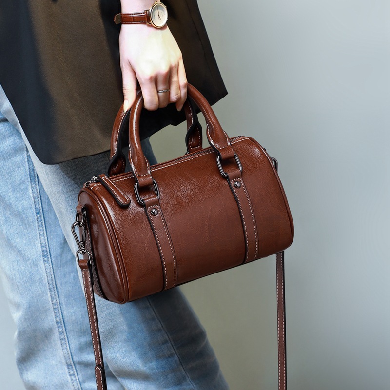 Women's Handbags 2025 New Arrival Autumn Winter Genuine Leather Shoulder Tote Bag Fashion Versatile Boston Crossbody Pillow Bag - Thumbnail 6