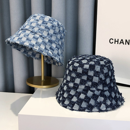 Small-town design checkered fisherman hat for girls, suitable for spring and autumn, versatile, looks face small, bucket hat, simple face covering, trendy