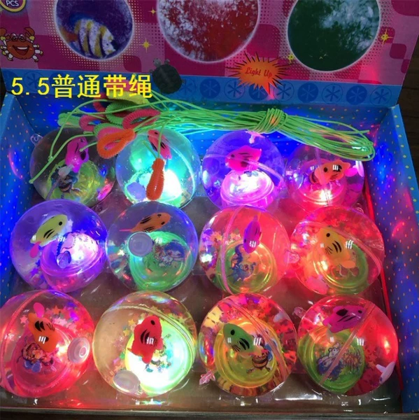 Bouncy ball with rope