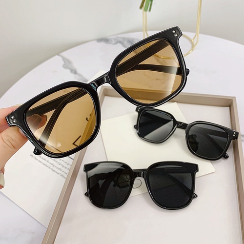  New GM Brown Sunglasses Xiaohongshu Same Style Retro Small Frame Sunglasses Celebrity Internet Celebrities Same Style Hot Glasses