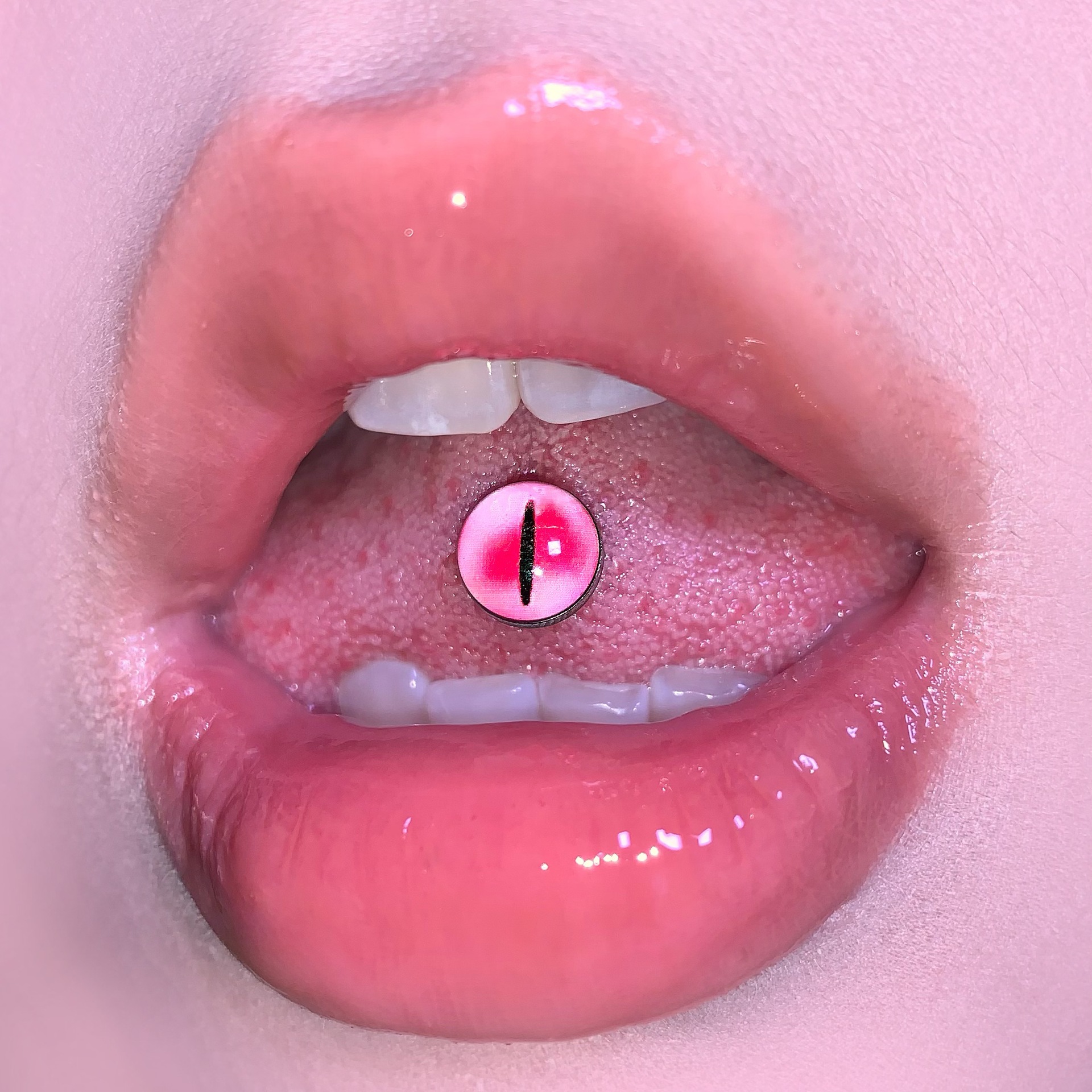 Hot selling 5 colors gradient magic pupil eye tongue barbell 316L surgical steel tongue piercing jewelry for women men wholesale detail image 12