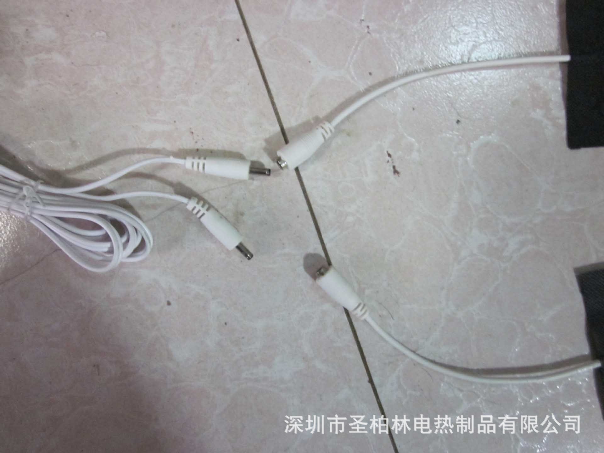 专业提供各种规格的硅胶电热膜