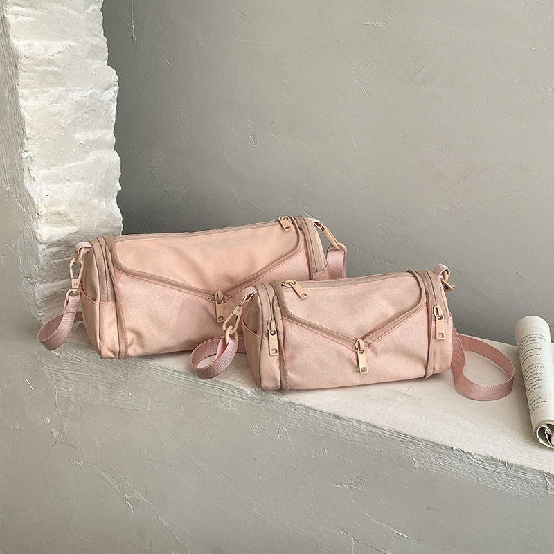 Túi đeo chéo nữ cỡ lớn thiết kế tối giản phong cách Hàn Quốc, chất liệu nylon nhẹ, nhiều ngăn tiện dụng — Cây trumpet xanh, Hồng Trumpet, Màu cà phê Trumpet, Trumpet xanh đậm chi tiết 22