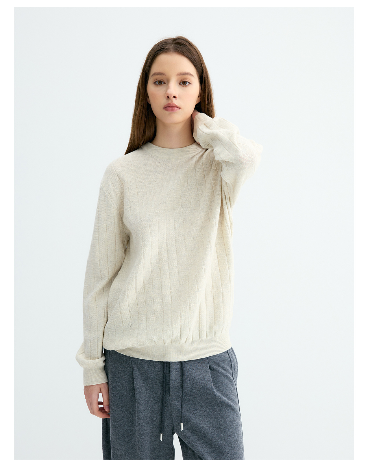 UNF 250g Loose Crew Neck Knit Sweater