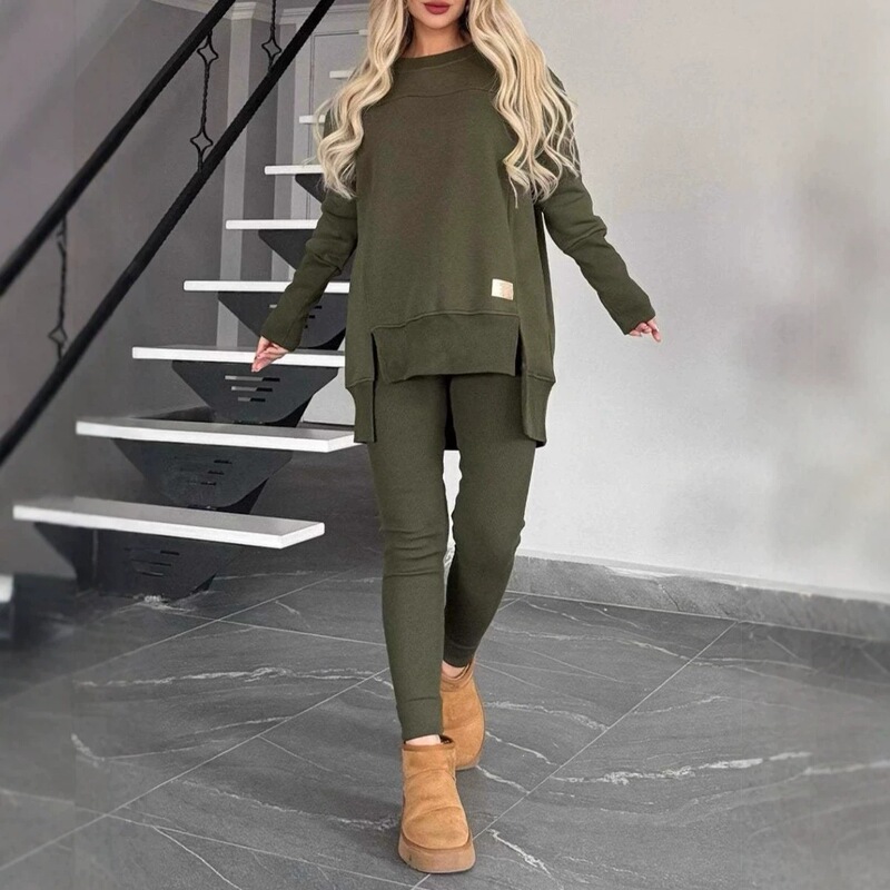 2026 European and American cross-border autumn and winter women's top with slit, long sleeves, round neck, casual, solid color, fashionable set 2026 European and American cross-border autumn and winter women's top with slit, long sleeves, round neck, casual, solid color, fashionable set