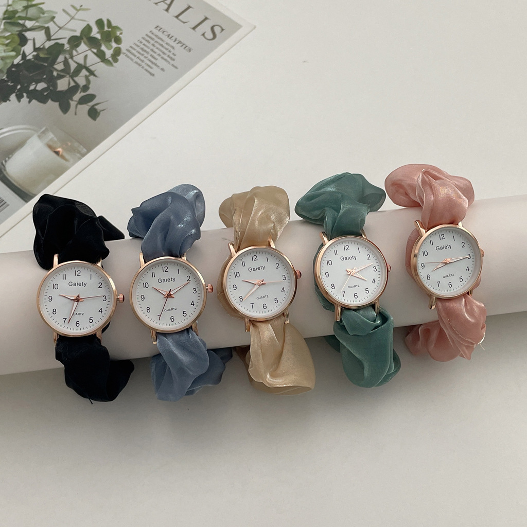 Modern Style Solid Color Quartz Women's Watches display picture 1