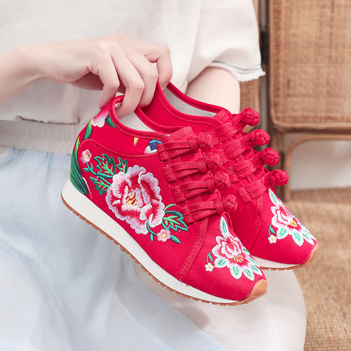 Single shoes/velvet travel shoes, canvas embroidered shoes, women's casual shoes, high-heeled sports shoes