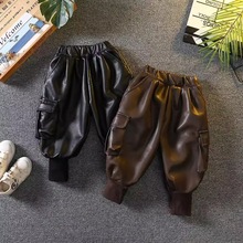 男童加绒裤子一体绒秋冬季2025新款韩版洋气儿童休闲皮裤哈伦靴裤
