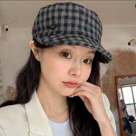 韩系复古格纹平顶贝雷帽子女春夏时尚显脸小马术帽气质百搭报童帽