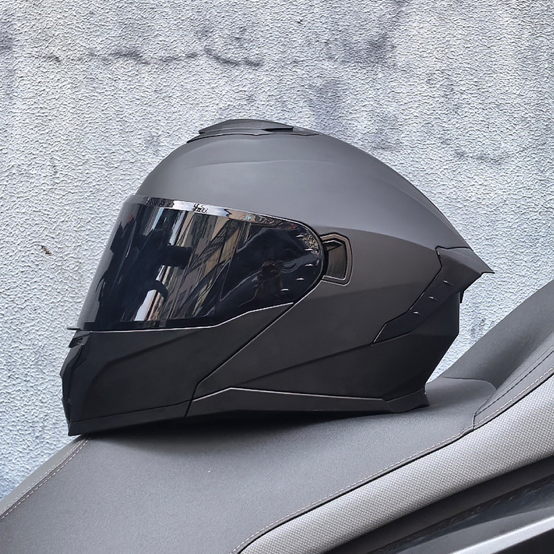 LVS3C certificado casco de motocicleta estándar nacional para hombres y mujeres casco de cara a cara casco de locomotora de verano seguridad general de cuatro estaciones