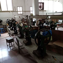 建筑项目合作;内衣其他加工;体育产品加工