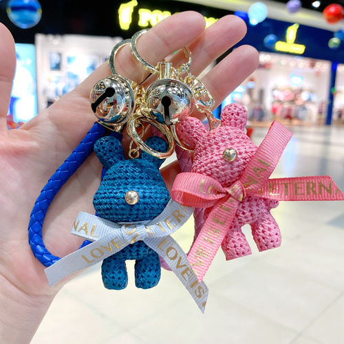 Internet celebrity Nordic resin wool rabbit bear keychain fashion couple bag car key chain pendant small gift