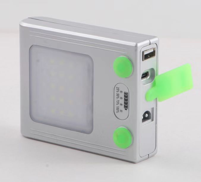 Cañón láser Luz de pesca nocturna Faros de alta potencia Luz fuerte Carga al aire libre Ultra brillante Linterna de largo alcance Lámpara de minero de batería de litio