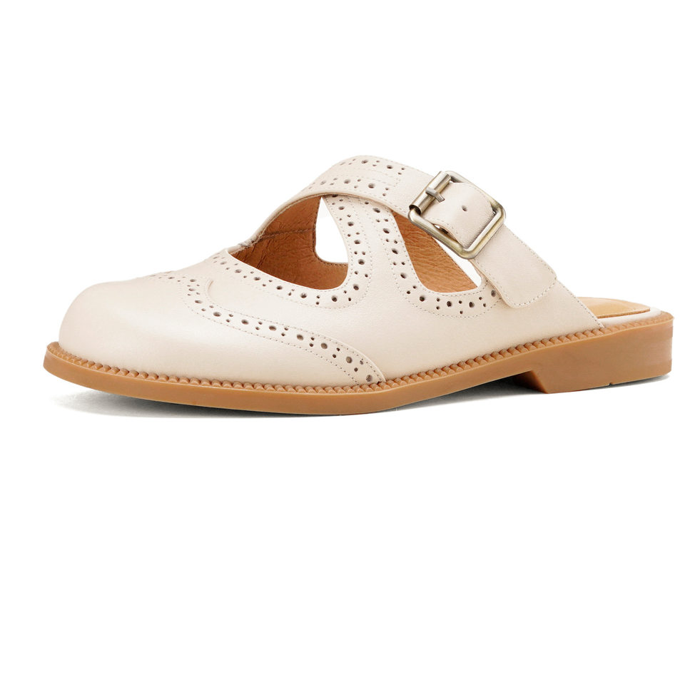 Dép sandal nữ da bò mũi trùm đế bằng, quai chéo chạm trổ cổ điển — đen chi tiết 20