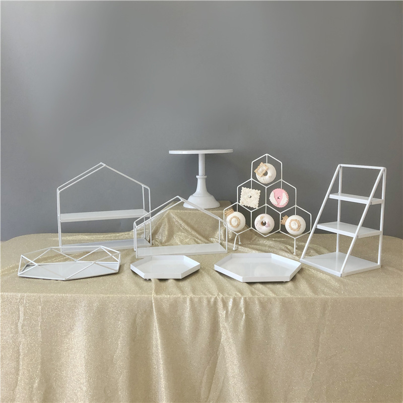 Decoración de hierro forjado blanco estante de exhibición bandeja de pastel estilo europeo estante de té de la tarde estante de refrigeración de comida fría estante de almacenamiento