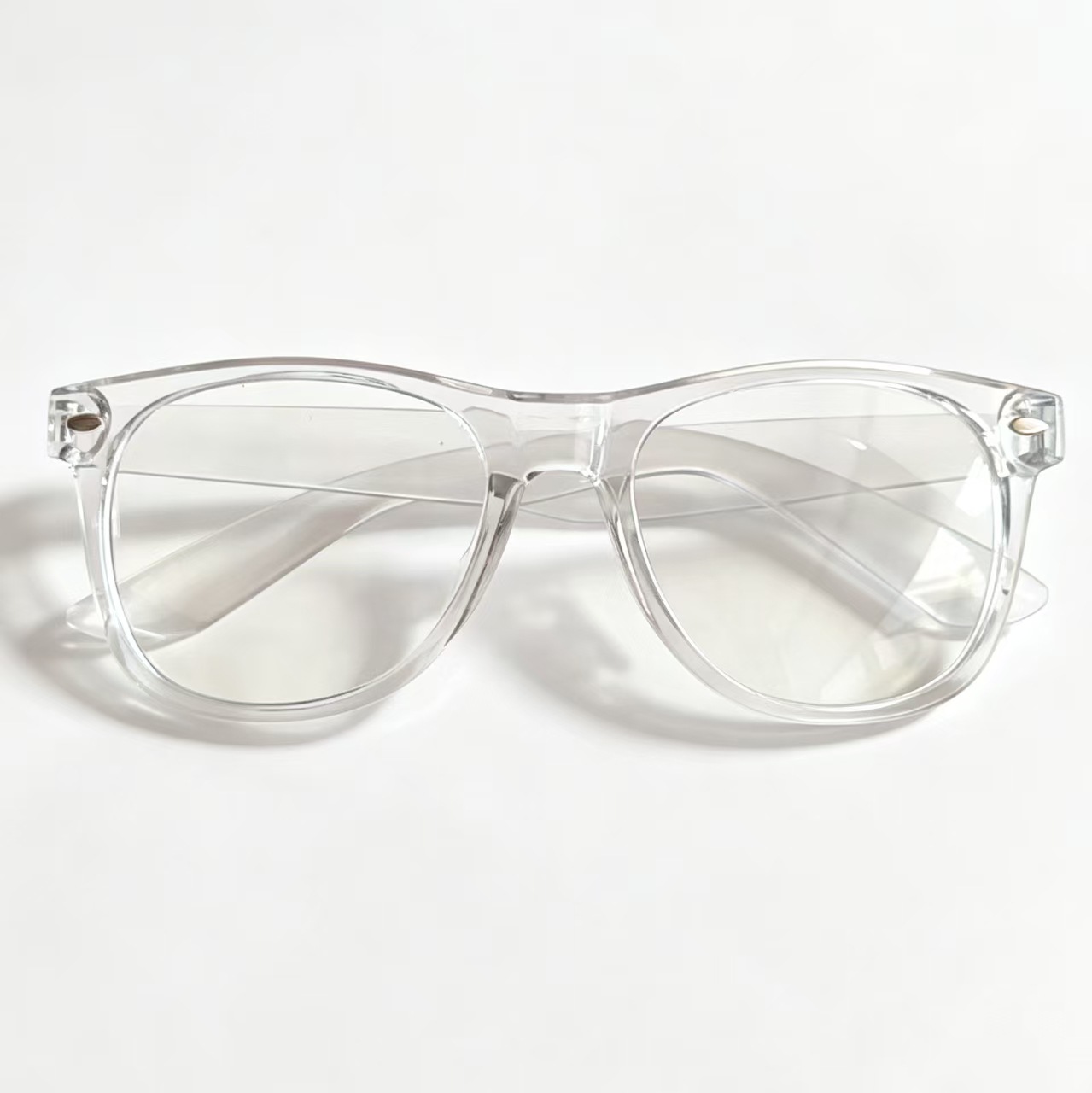 Gafas de Sol Retro con Remaches PC, AC Protección UV para Conducción y Viajes